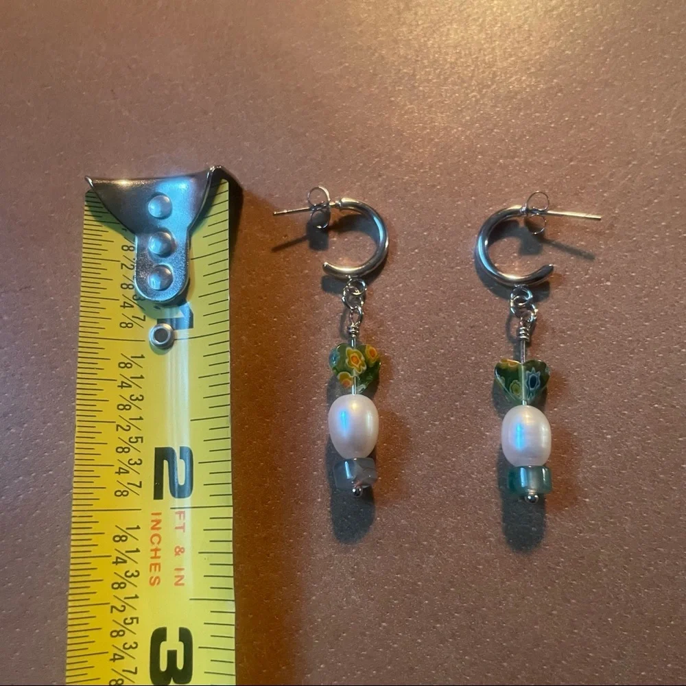 💚Italian millefiori glass bead freshwater pearl hoop earring green silver white - Picture 7 of 7